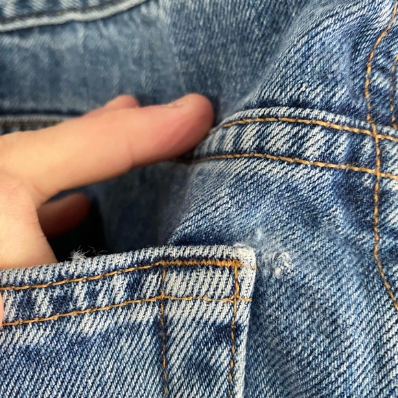 Old Navy Denim Blue Jeans 28” x 31” pants - Picture 6 of 6